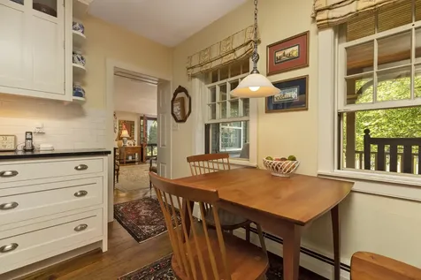 13 Maple Street Hanover NH 03755