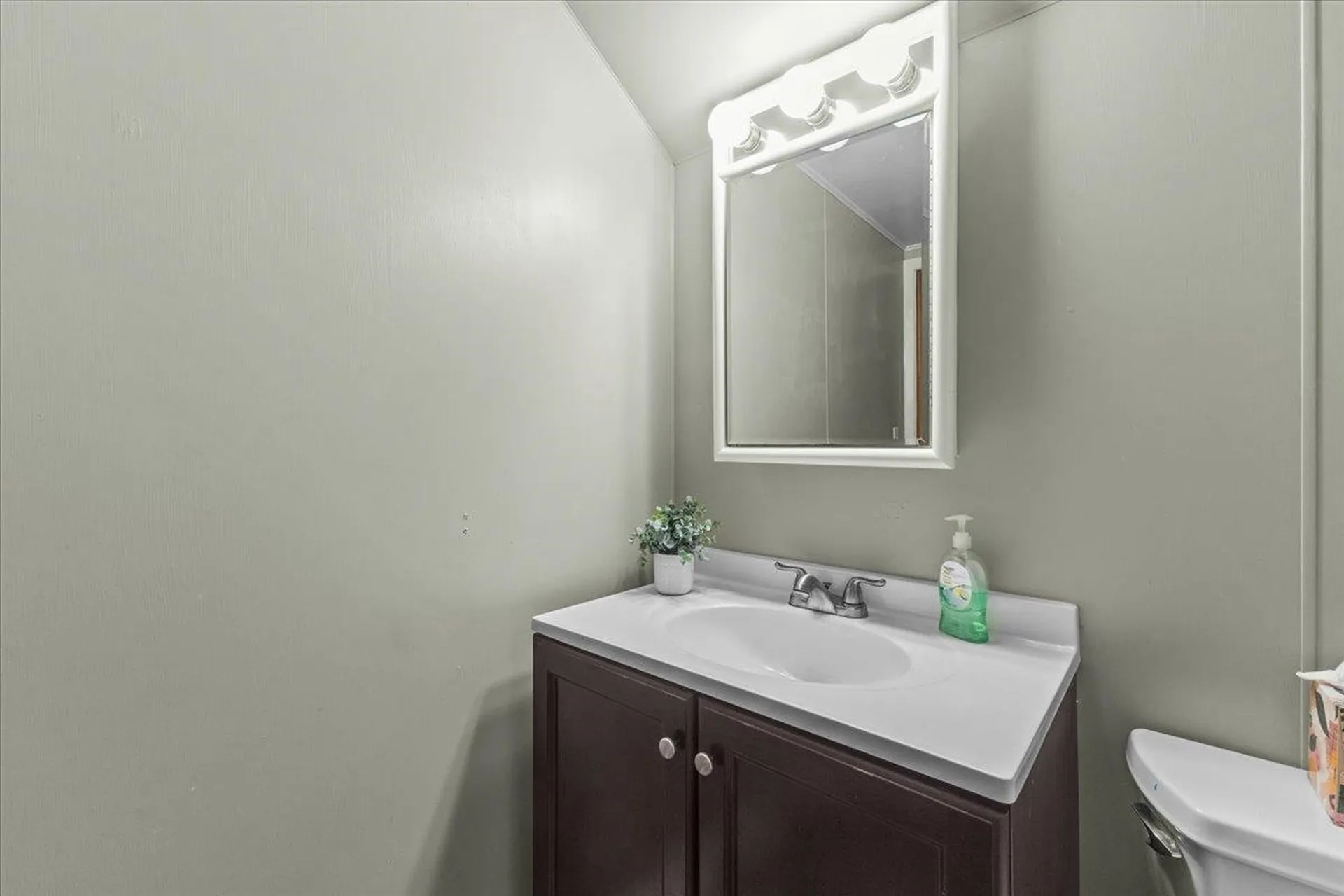 13 Lakeview Terrace St. Albans City VT 05478