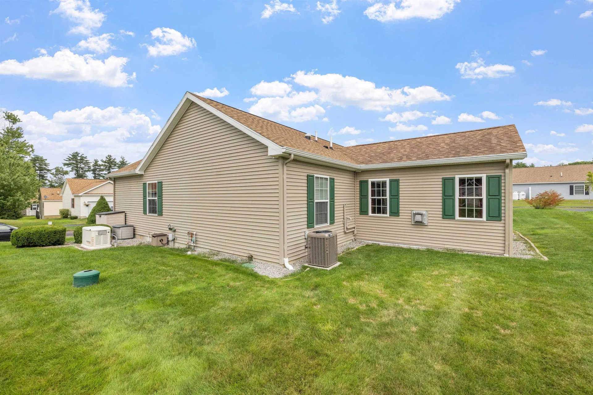 8 Siesta Lane Laconia NH 03246