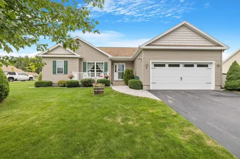 8 Siesta Lane Laconia NH 03246
