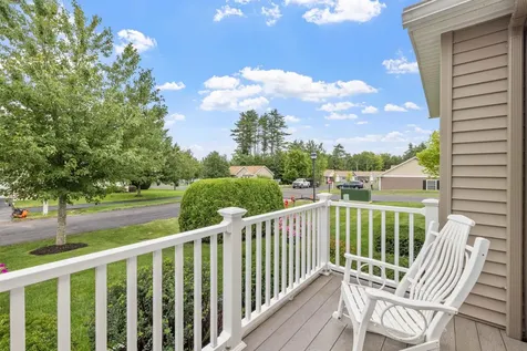 8 Siesta Lane Laconia NH 03246