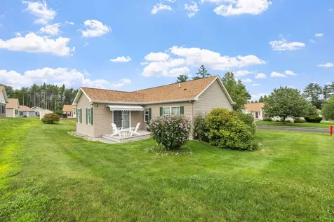 8 Siesta Lane Laconia NH 03246