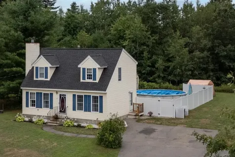 13 Bristol Way Litchfield NH 03052