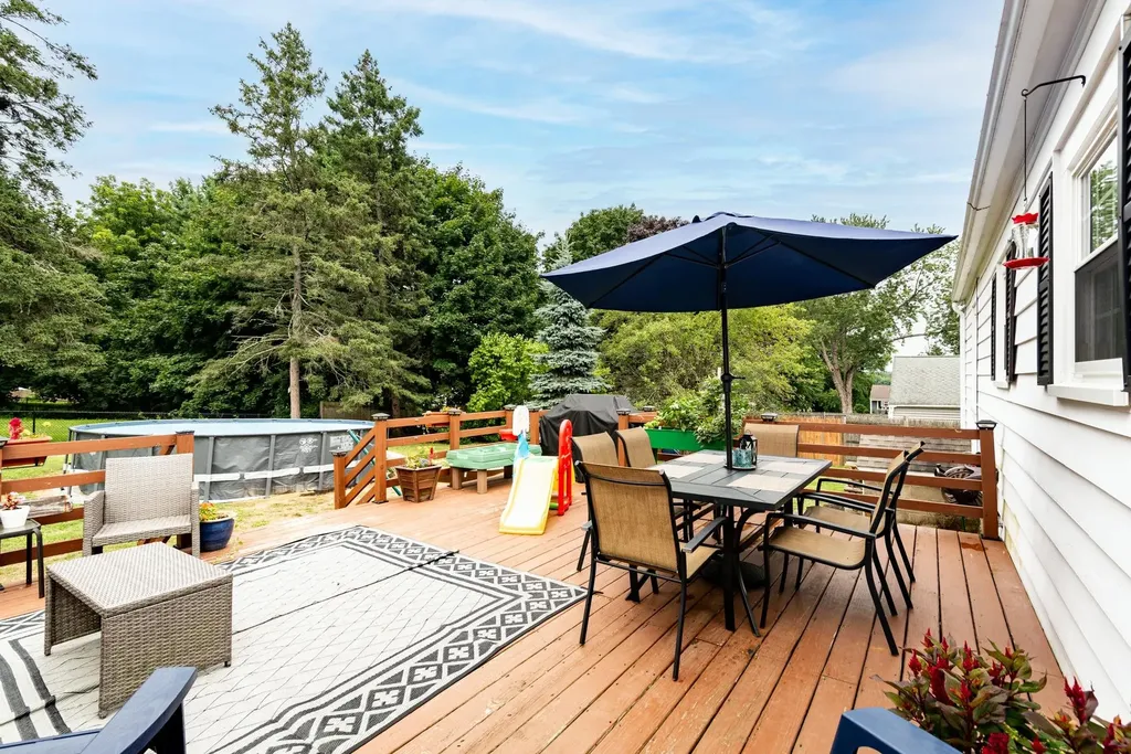 2 Riverside Drive Dover NH 03820