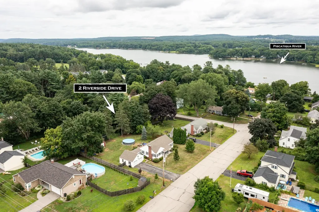 2 Riverside Drive Dover NH 03820