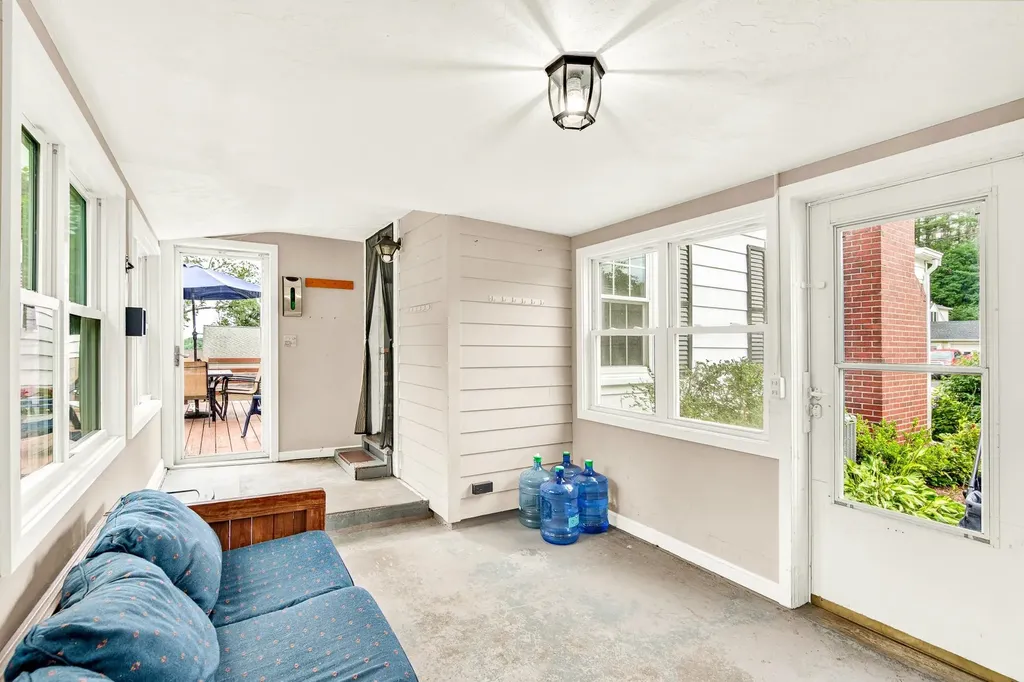 2 Riverside Drive Dover NH 03820