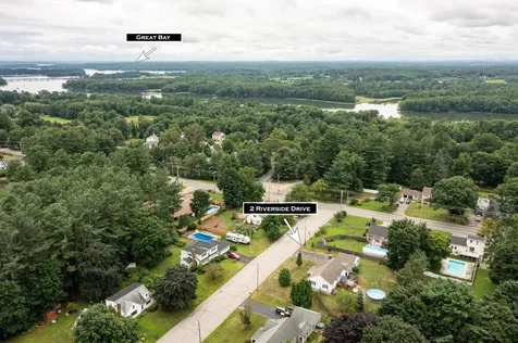 2 Riverside Drive Dover NH 03820