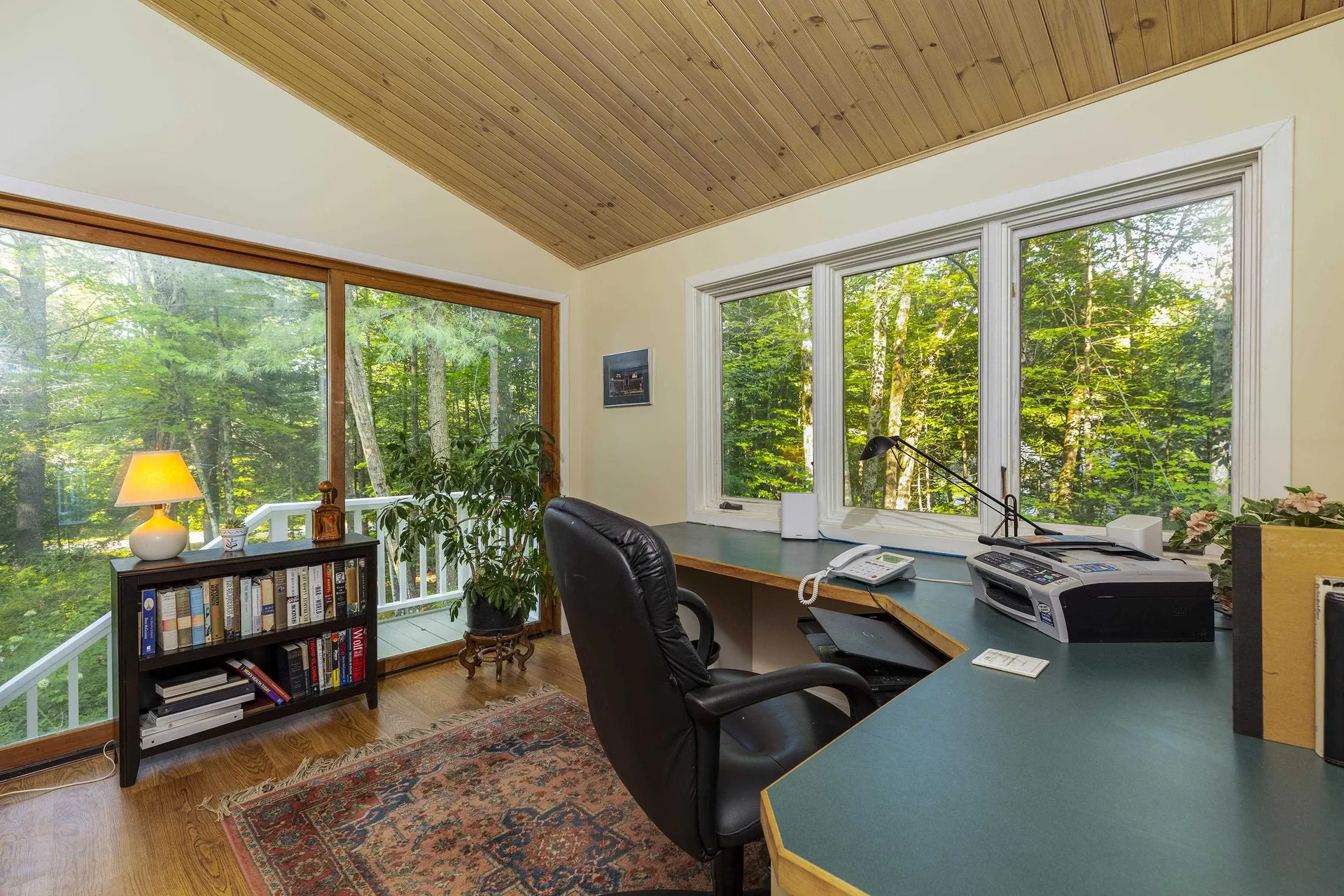 84 Fairway Lane New London NH 03257