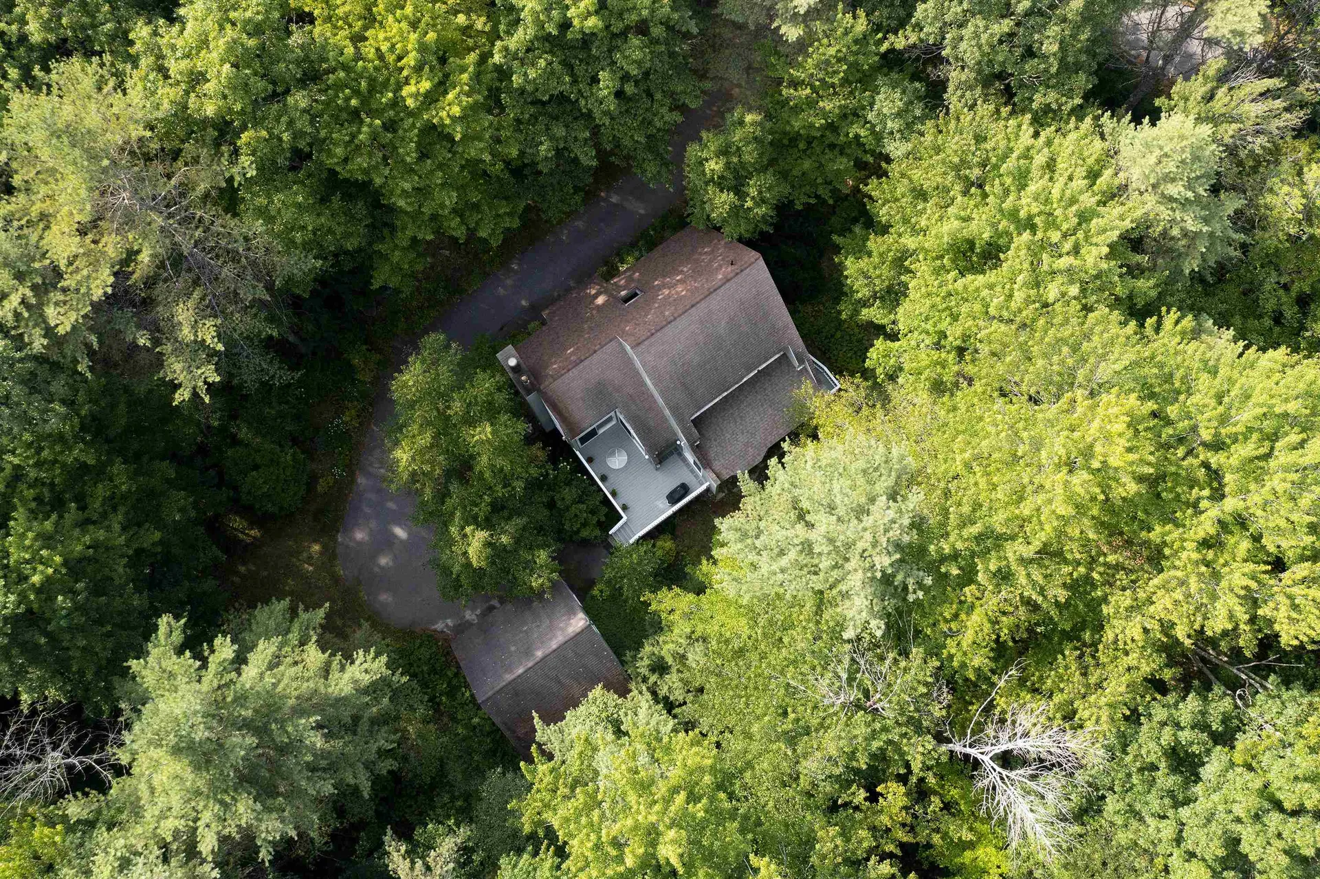 84 Fairway Lane New London NH 03257