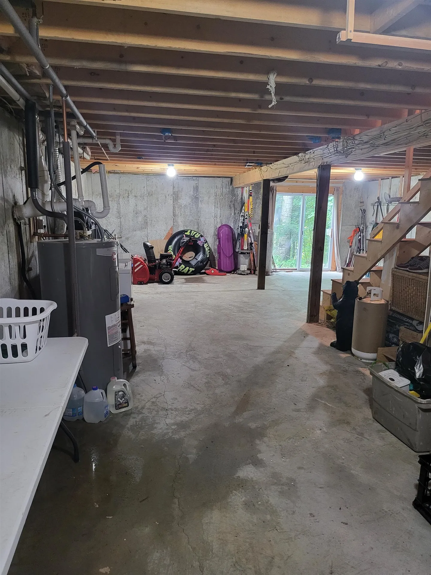 28 Cuttyhunk Road Thornton NH 03285