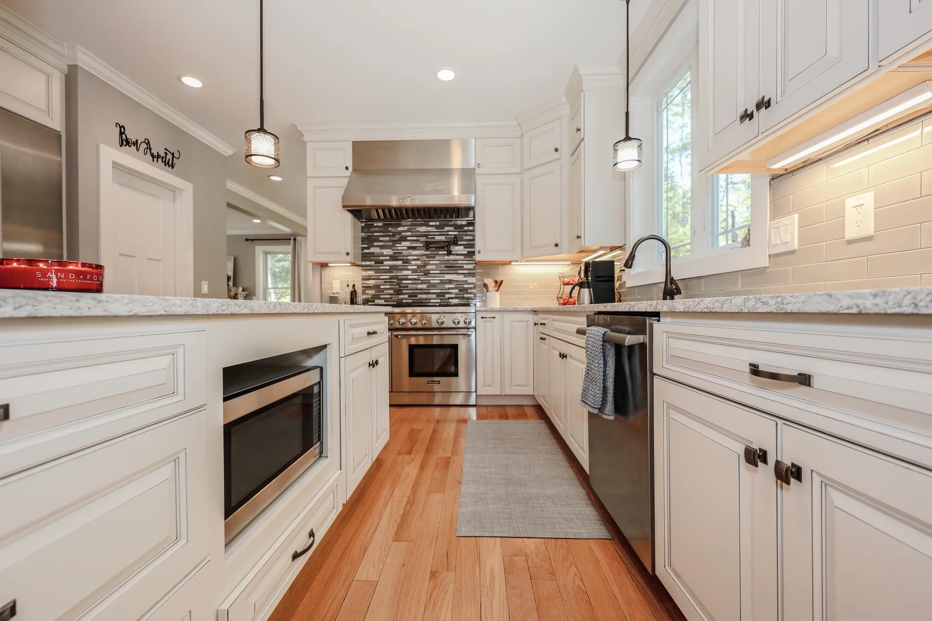 327 N Amherst Road Bedford NH 03110