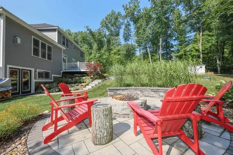 327 N Amherst Road Bedford NH 03110