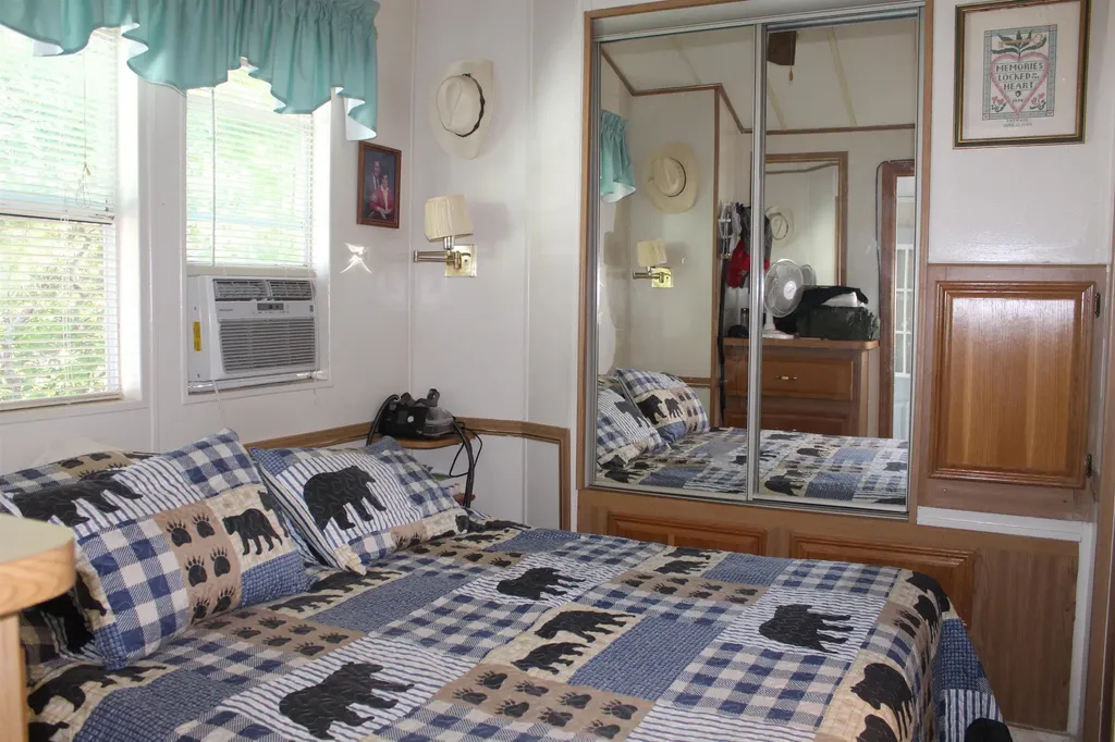 15 Piper Trail Freedom NH 03836