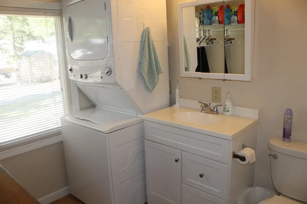 15 Piper Trail Freedom NH 03836