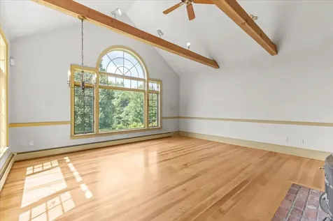 87 Whitney Lane Stowe VT 05672