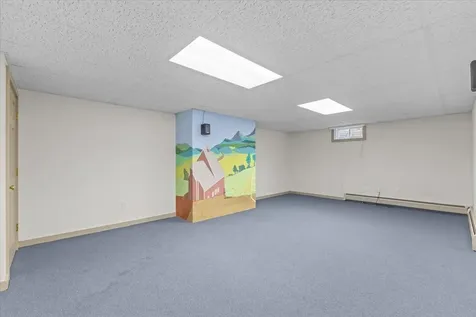 87 Whitney Lane Stowe VT 05672