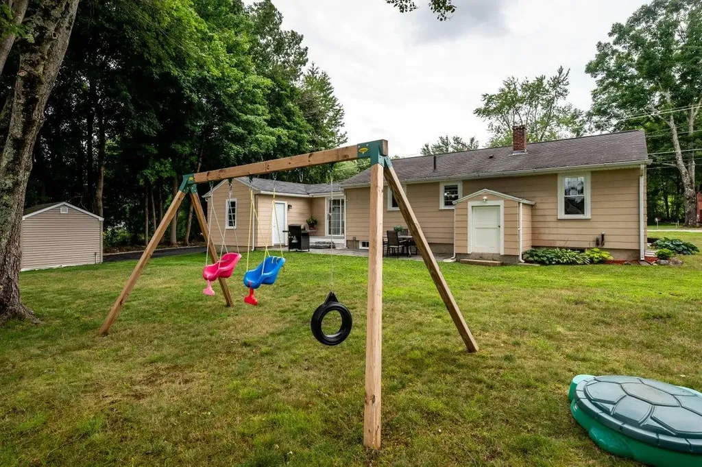 43 Ten Rod Road Rochester NH 03867