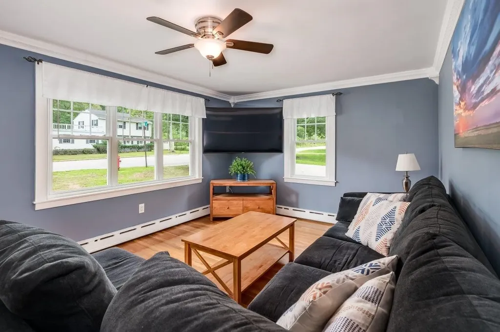 43 Ten Rod Road Rochester NH 03867