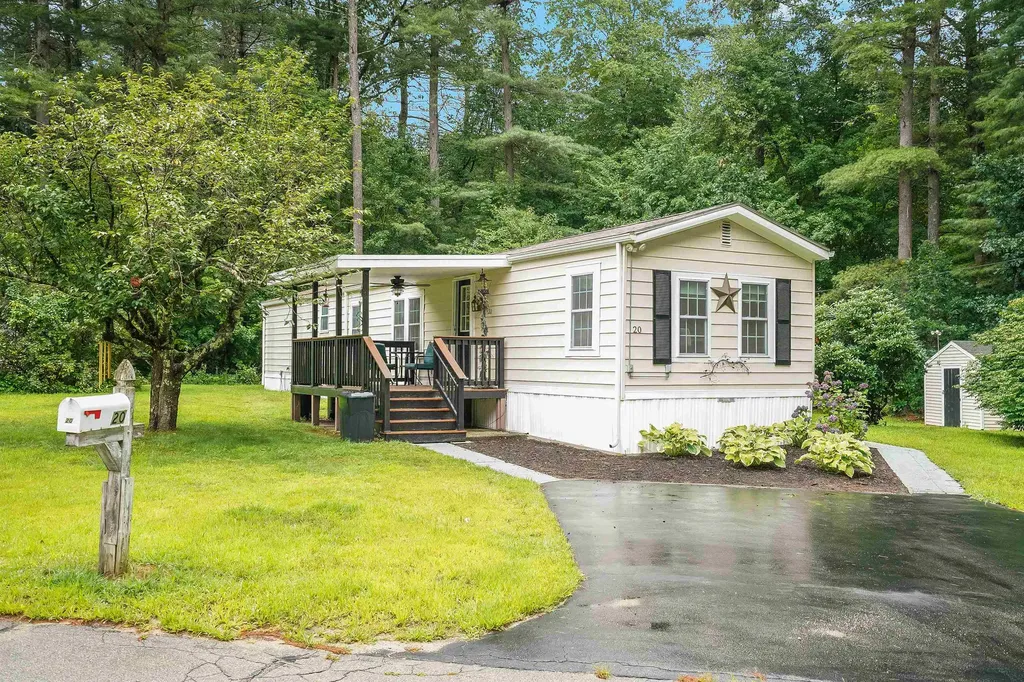 20 Mercury Lane Nashua NH 03062