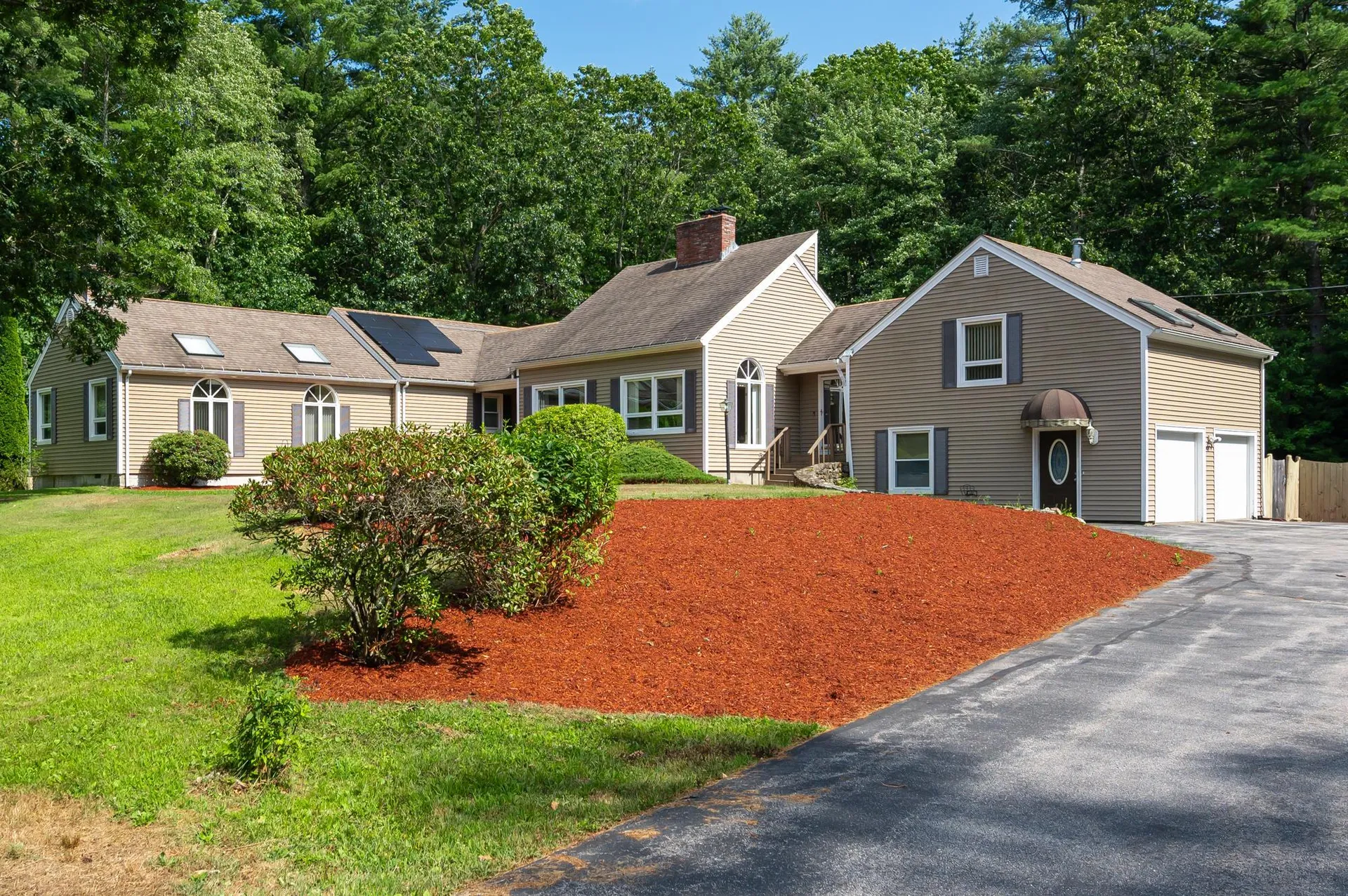64 Carriage Lane Bedford NH 03110