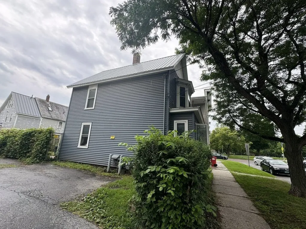 7 Monroe Street Burlington VT 05401