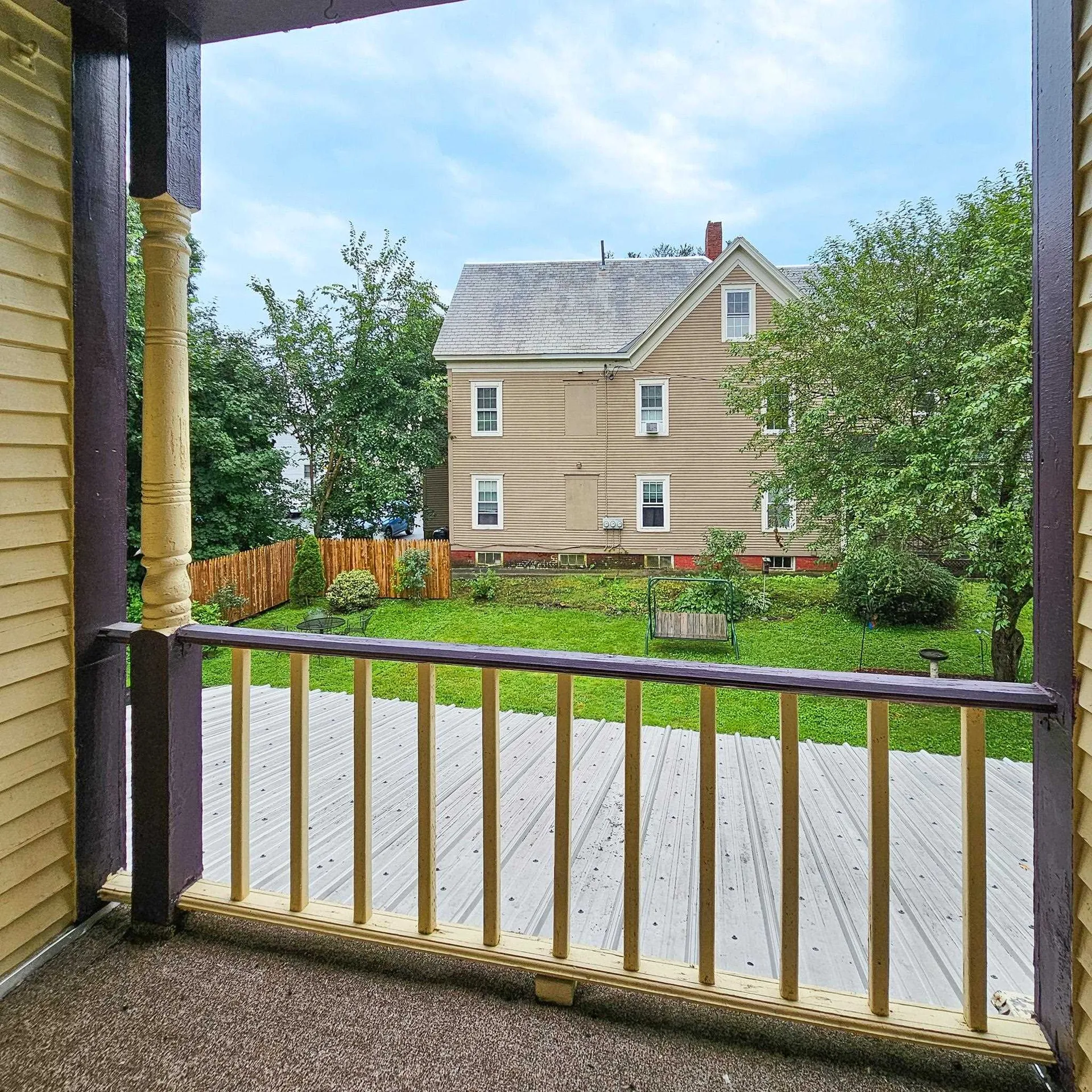 20 Pine Street Rockingham VT 05101