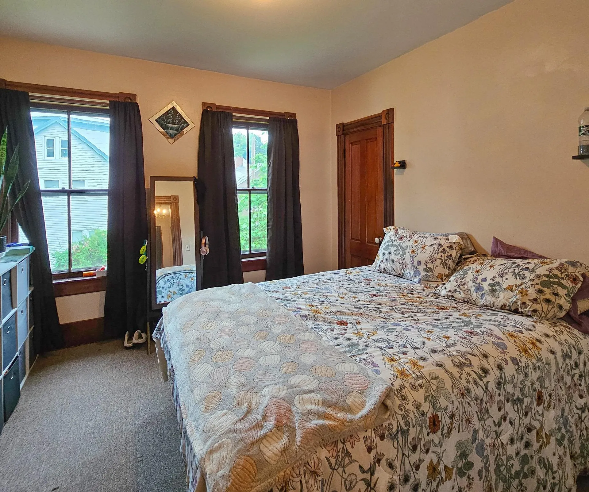 20 Pine Street Rockingham VT 05101