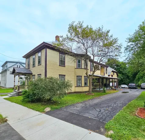 20 Pine Street Rockingham VT 05101