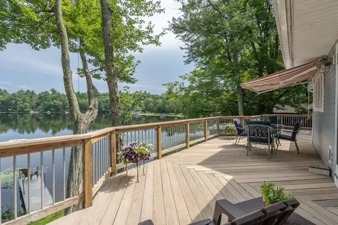 24 Newman Drive Northwood NH 03261