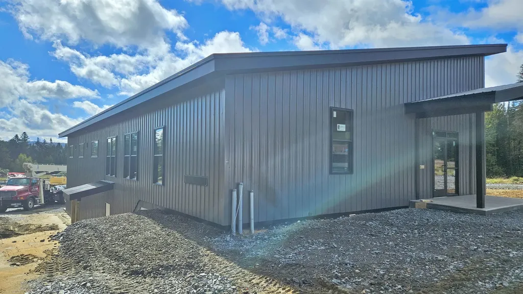 1666 Industrial Way St. Johnsbury VT 05819