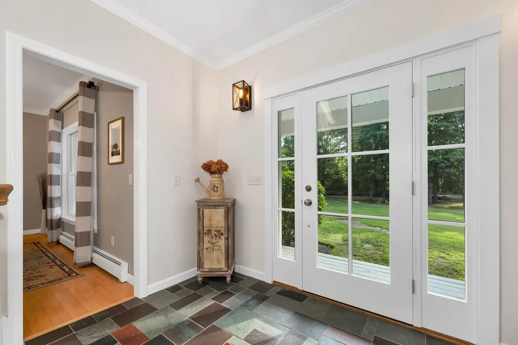 40 Lyford Road Brookfield NH 03872