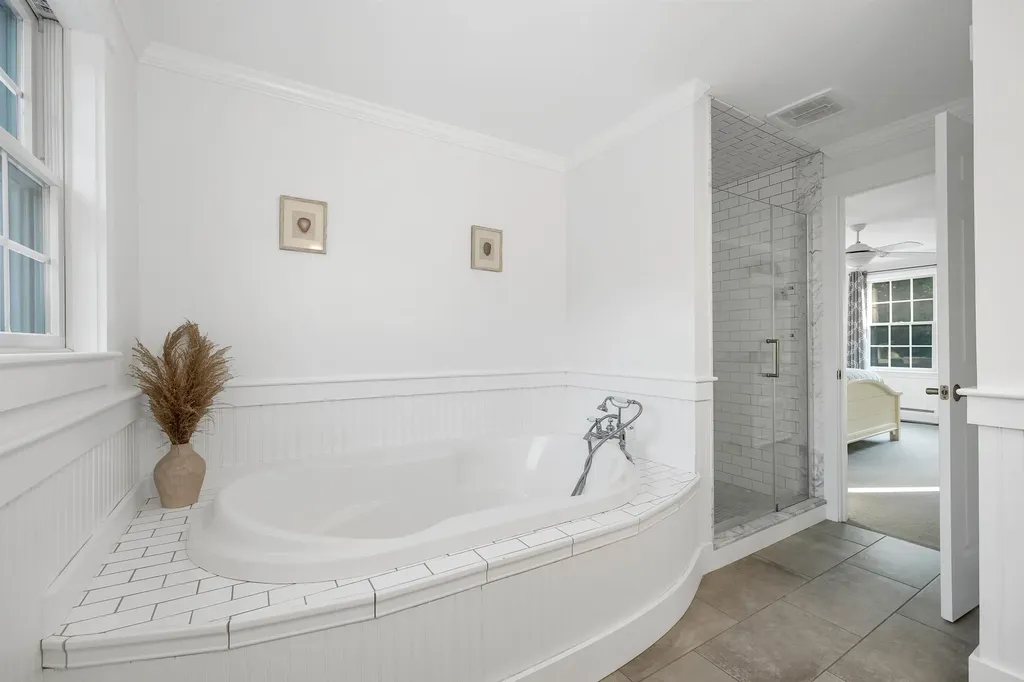 40 Lyford Road Brookfield NH 03872