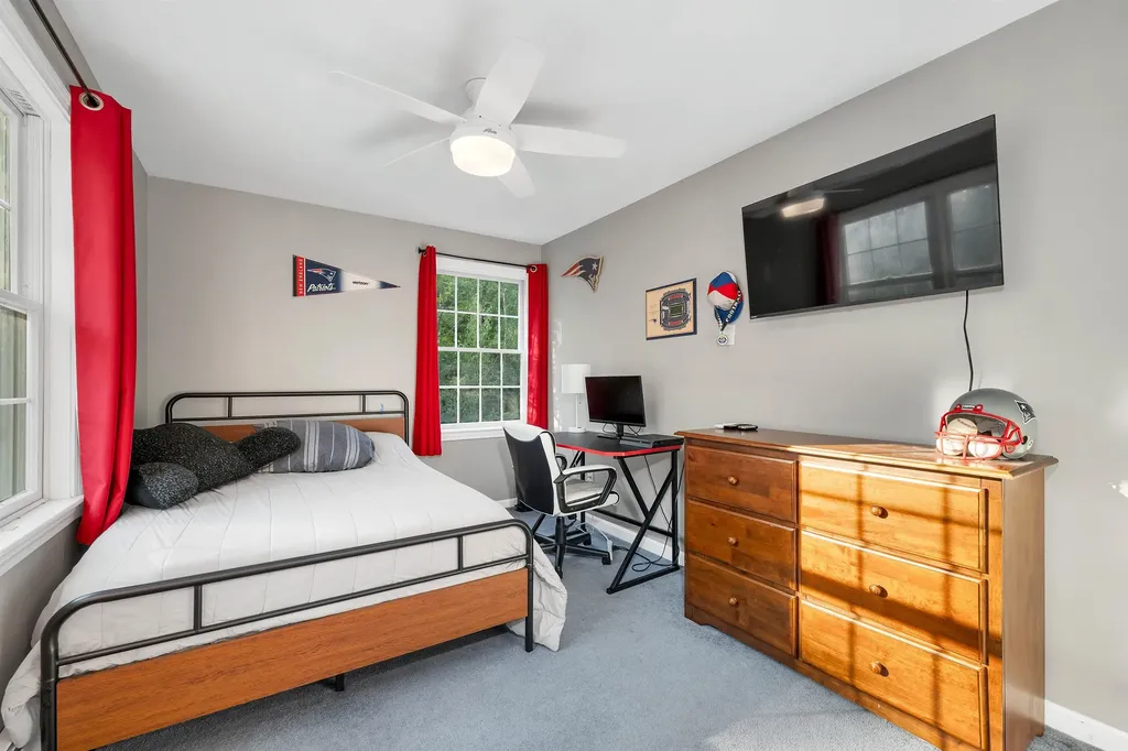 40 Lyford Road Brookfield NH 03872