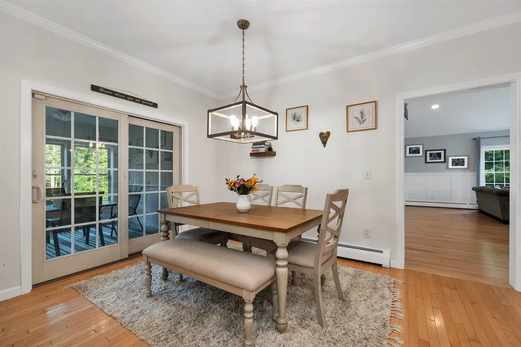 40 Lyford Road Brookfield NH 03872