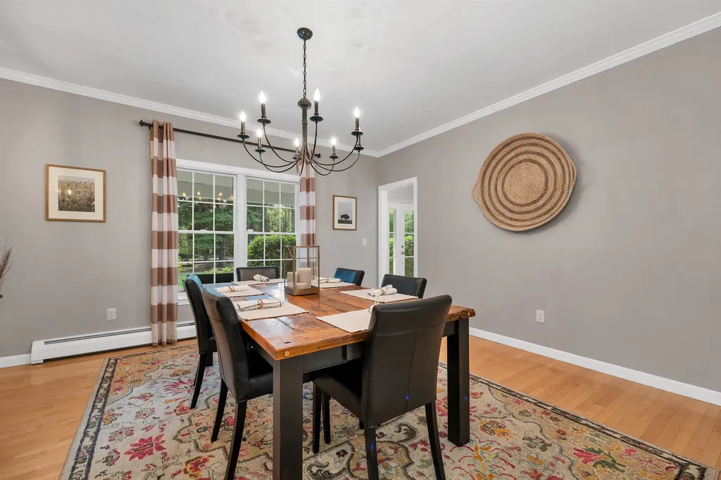 40 Lyford Road Brookfield NH 03872