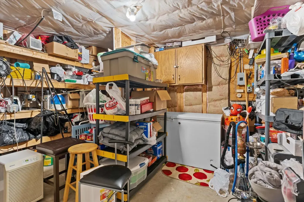 28 Bailey Avenue Manchester NH 03104