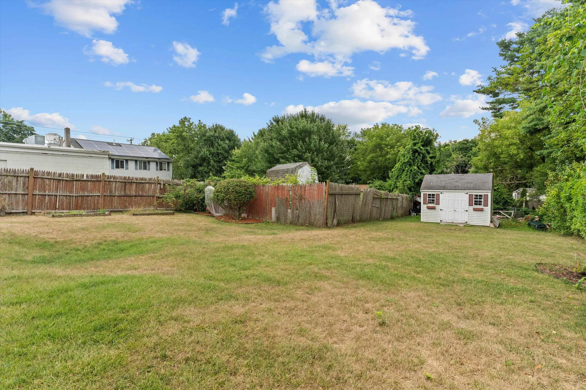 28 Bailey Avenue Manchester NH 03104