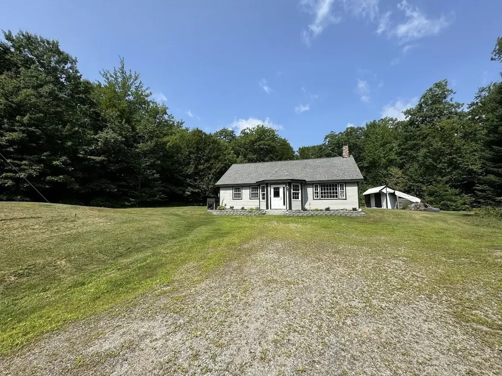 508 Currier Road Hill NH 03243
