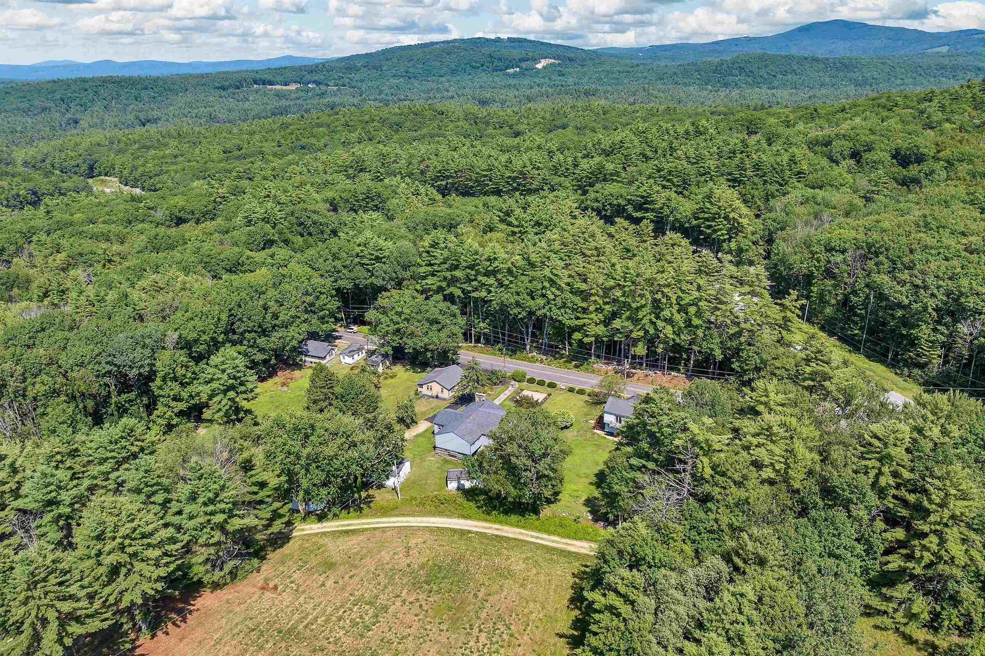 7 Roberts Cove Road Alton NH 03809