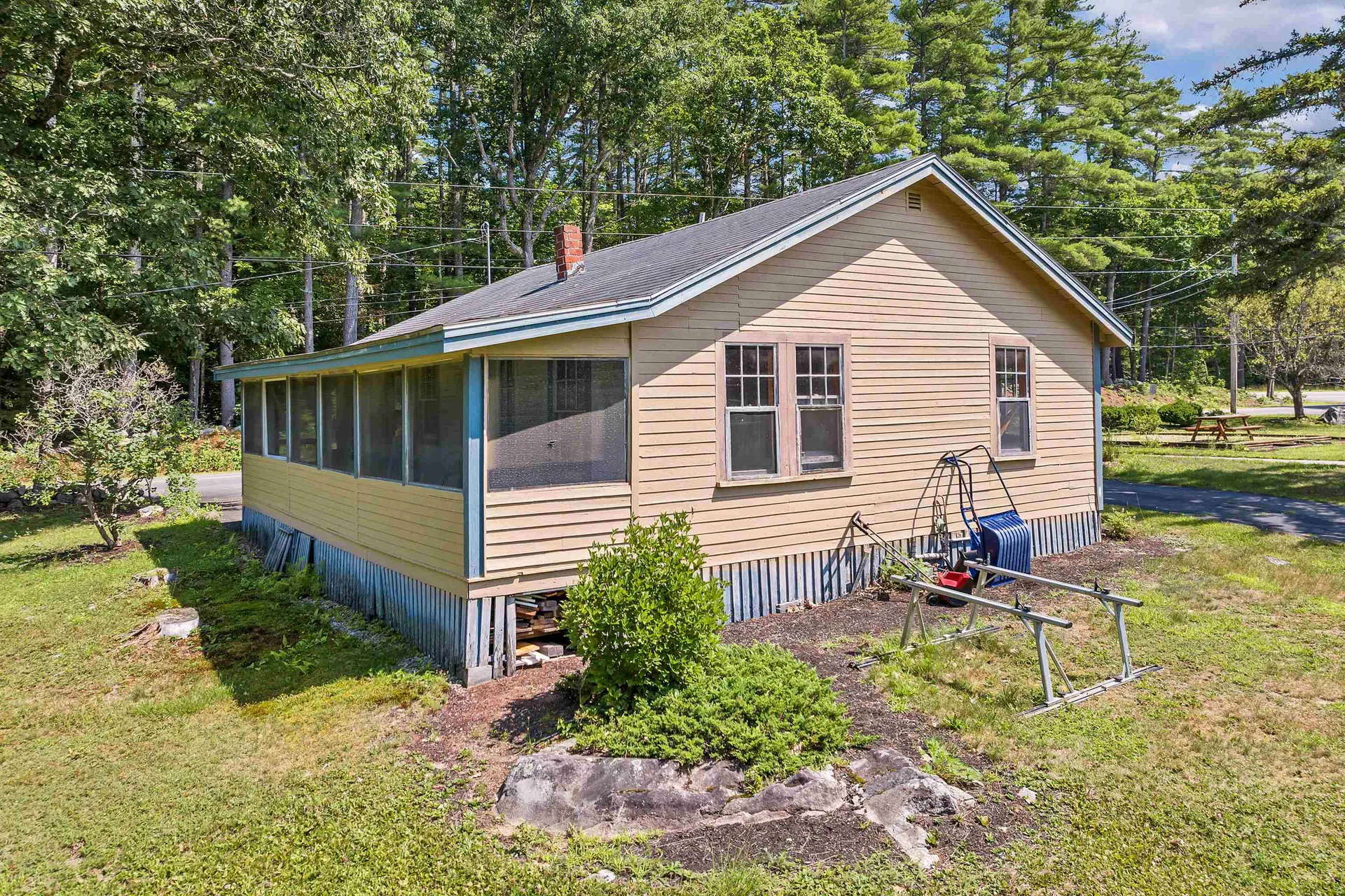 7 Roberts Cove Road Alton NH 03809