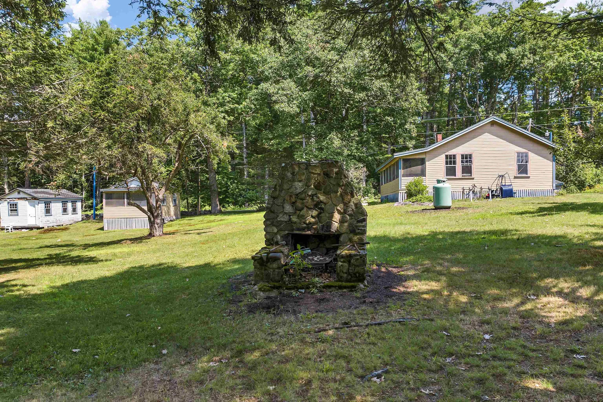 7 Roberts Cove Road Alton NH 03809