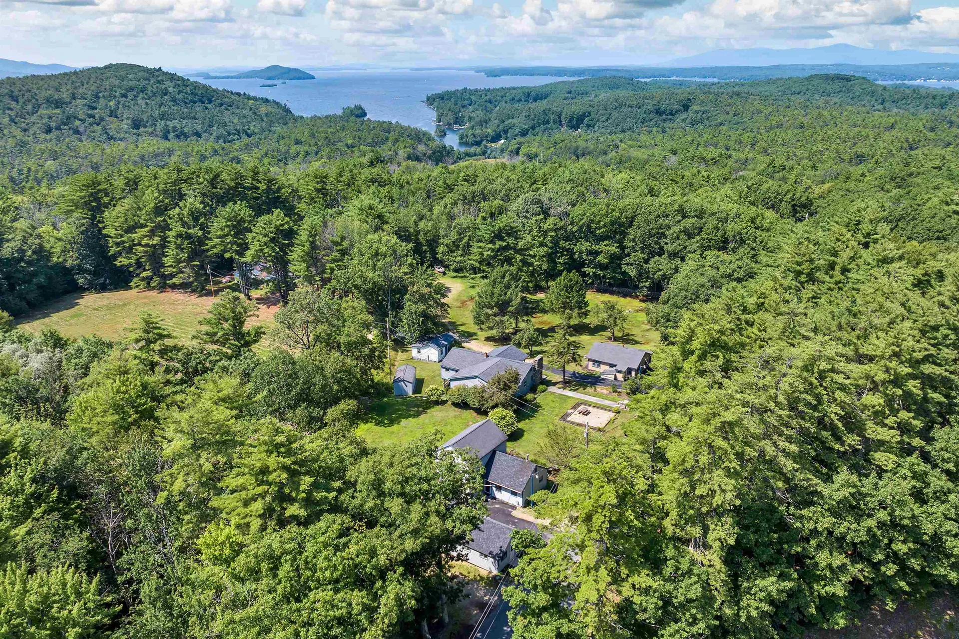 7 Roberts Cove Road Alton NH 03809