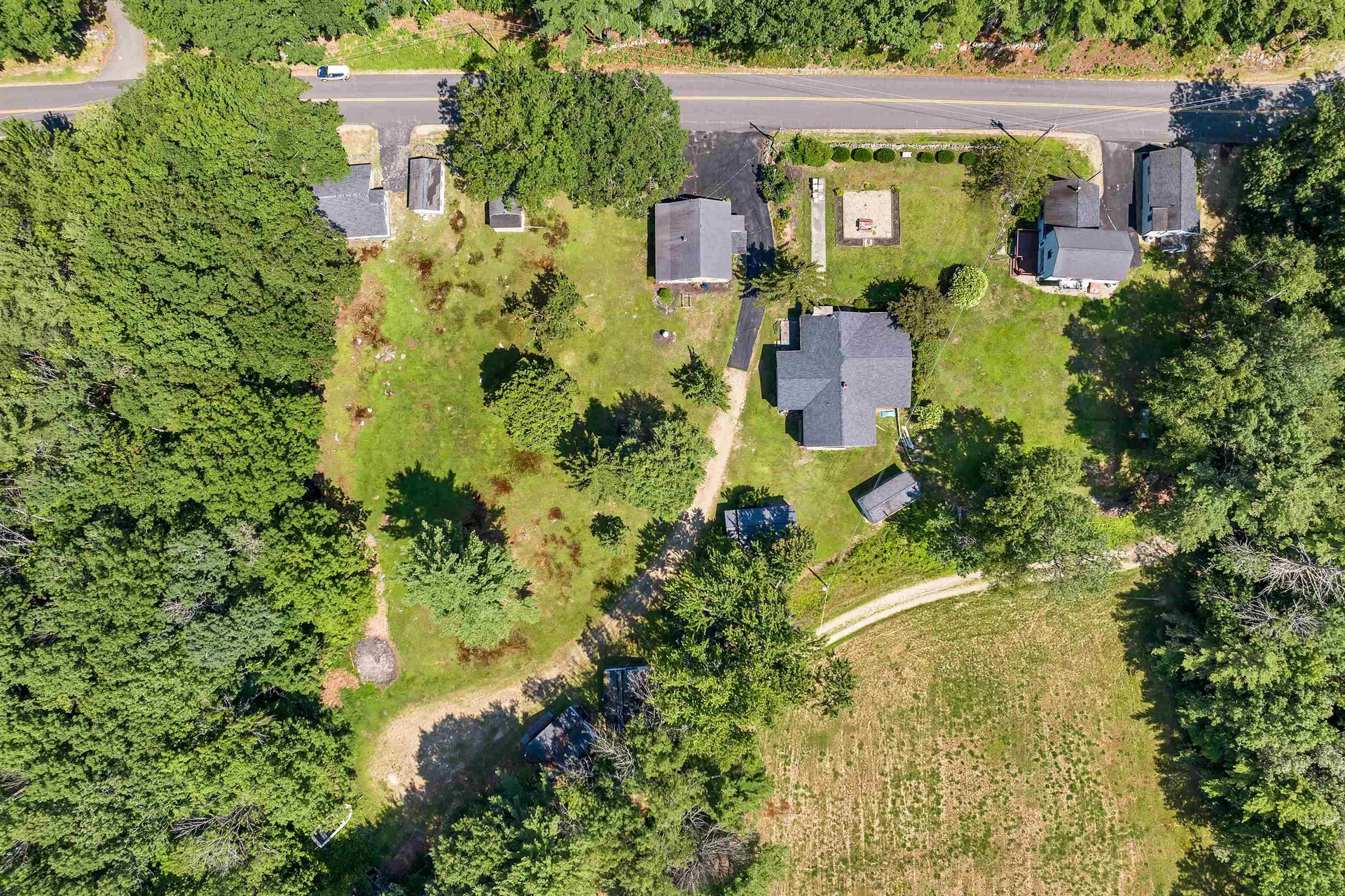 7 Roberts Cove Road Alton NH 03809