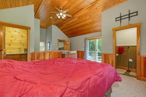 7 Roberts Cove Road Alton NH 03809