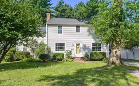 31 Elsom Parkway South Burlington VT 05403