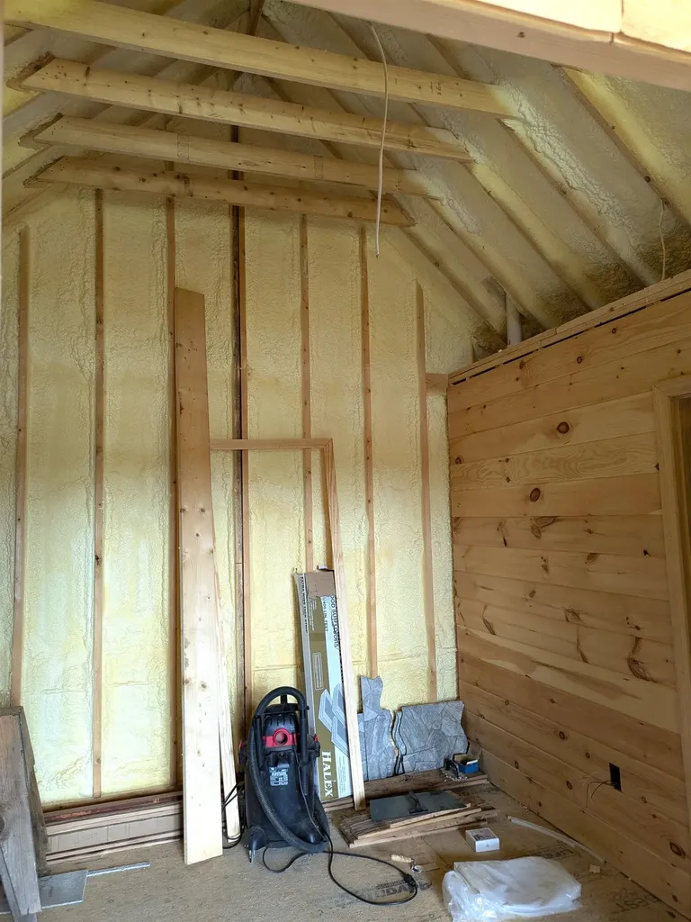 34 Goldilocks Lane Pittsburg NH 03592