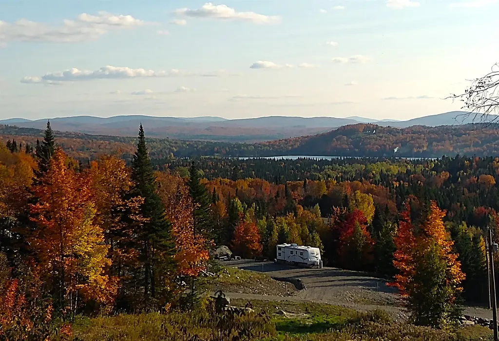 34 Goldilocks Lane Pittsburg NH 03592