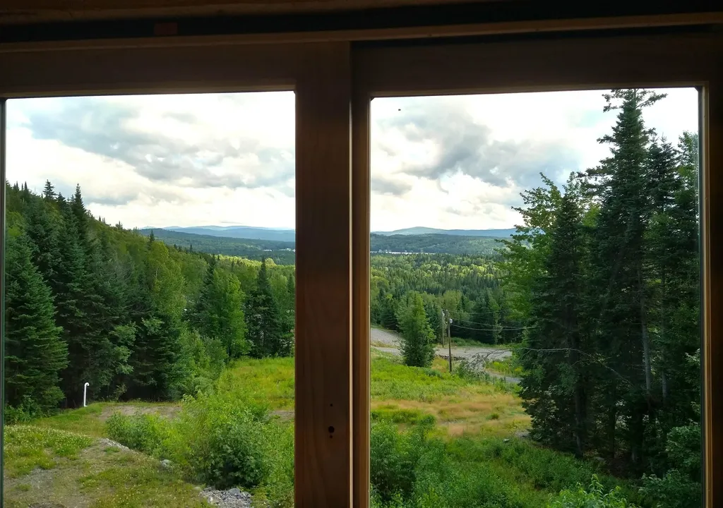 34 Goldilocks Lane Pittsburg NH 03592