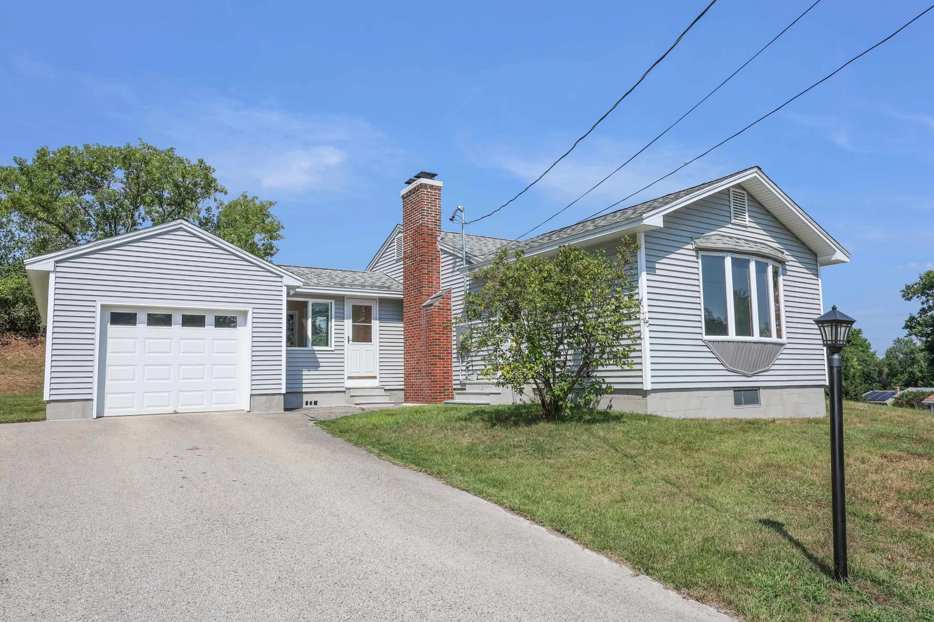 2 Lincoln Street Allenstown NH 03275