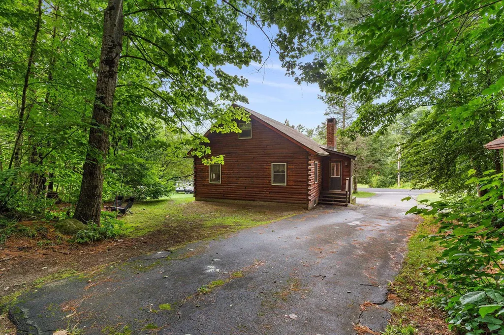 19 Wild Ammonoosuc Road Haverhill NH 03785